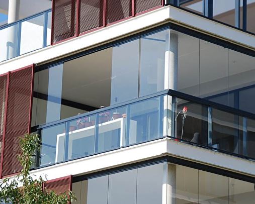 انواع درب بالکن